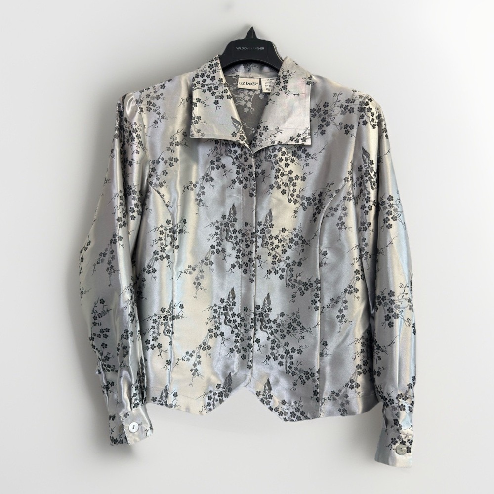 Liz Baker Silver Satin Button Up Blouse Size 14 Shoulder Pads Vintage Dressy